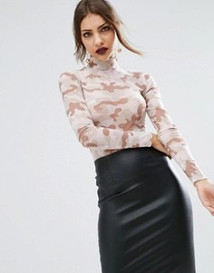 Сетчатое боди с высоким воротом и камуфляжным принтом ASOS - Розовый