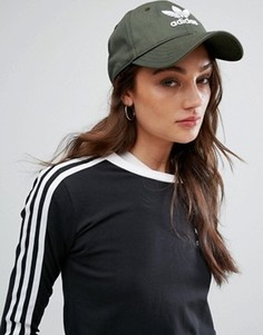 Кепка цвета хаки с логотипом adidas - Зеленый