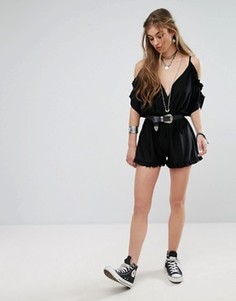 Missguided Exposed Shoulder Plunge Playsuit - Черный