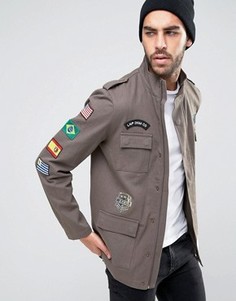 Куртка милитари цвета хаки с нашивками Liquor &amp; Poker - Зеленый