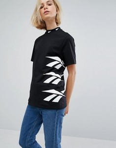Черная oversize-футболка с высокой горловиной и принтом Reebok Classics - Черный