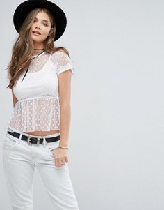 Сетчатый топ в горошек с баской Boohoo - Белый