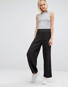 Укороченные трикотажные брюки Monki - Серый