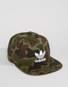 Камуфляжная бейсболка adidas Originals BK7497 - Мульти