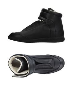 Высокие кеды и кроссовки Maison Margiela 22