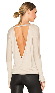 Drapey v back tee - onzie