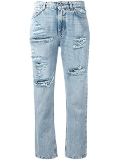 укороченные джинсы с вышивкой клубники Dolce &amp; Gabbana