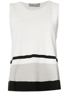 textured colour block top D.Exterior