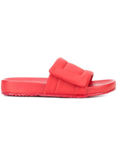 Future slides Maison Margiela