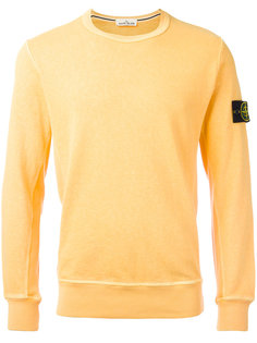 свитер с нашивкой на рукаве Stone Island