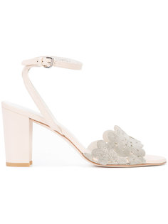 босоножки Chain Reaction Stuart Weitzman