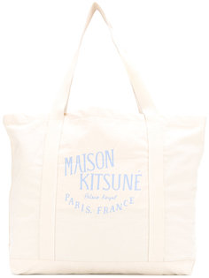 сумка-тоут с принтом-надписью Maison Kitsuné