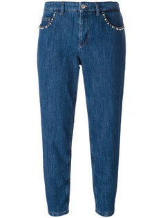 укороченные джинсы с декорированными карманами Miu Miu