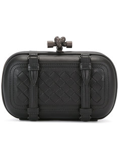 клатч с поворотным замком Bottega Veneta