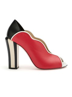 scallop lined pumps Fendi