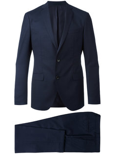 строгий костюм Boss Hugo Boss