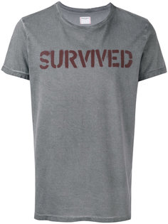футболка Survived  Htc Hollywood Trading Company