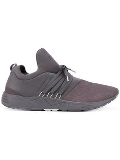 Raven S-E15 trainers Arkk