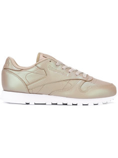 кроссовки Classic с перламутровым эффектом Reebok