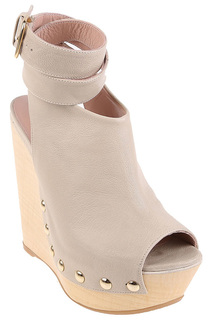 Босоножки Stuart Weitzman