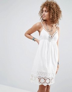Платье с отделкой кроше Pepe Jeans Nati - Белый