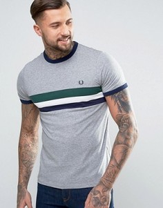 Серая футболка со вставкой на груди Fred Perry - Серый