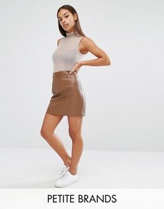 Мини-юбка из искусственной кожи Boohoo Petite - Коричневый