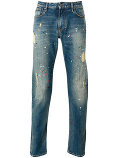 потертые джинсы с красочными брызгами Armani Jeans