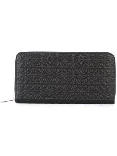 logo embossed wallet Loewe