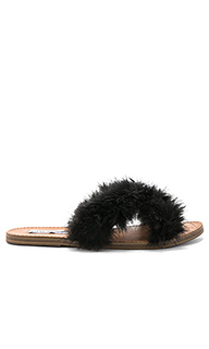 Слайды ciara - Steve Madden