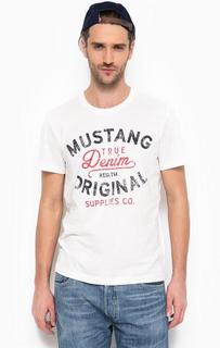 Белая футболка с принтом Mustang
