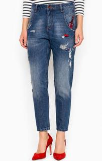 Синие джинсы с декоративными нашивками Miss Sixty