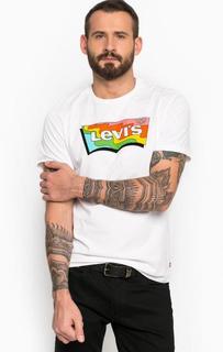Белая футболка с логотипом бренда Levis®