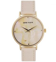 Часы со светлым кожаным ремешком Anne Klein