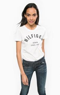 Футболка молочного цвета с принтом Hilfiger Denim