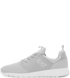Серые кроссовки с логотипом бренда EA7