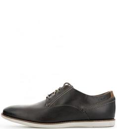 Кожаные ботинки с контрастной строчкой Clarks