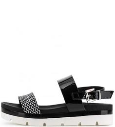 Черные сандалии на ремешке Tosca BLU