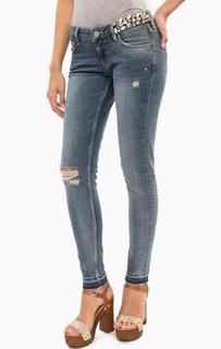 Рваные джинсы скинни с декоративной отделкой Guess