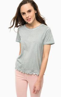 Футболка с декоративной вышивкой по подолу Mustang