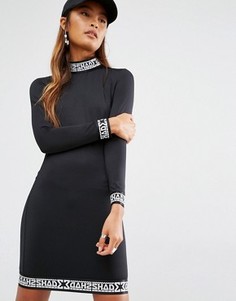 Облегающее платье с высокой горловиной Shade London - Черный