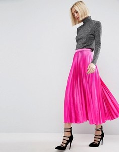 Плиссированная атласная юбка миди ASOS - Розовый
