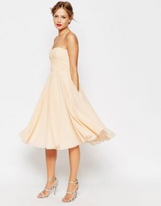 Присборенное платье миди с лифом-бандо ASOS WEDDING - Розовый