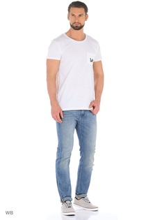 Футболка LEE