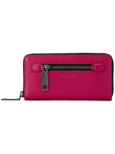 zip around purse Marc Jacobs