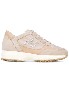 Interactive sneakers  Hogan