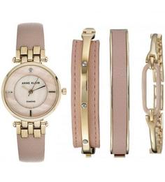Часы в футляре с тремя браслетами Anne Klein