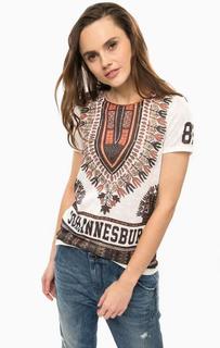 Белая футболка с ярким принтом Only