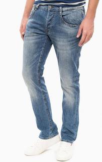 Зауженные джинсы с заломами Guess