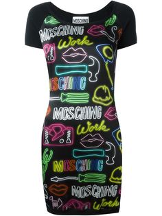 платье с неоновыми надписями Moschino